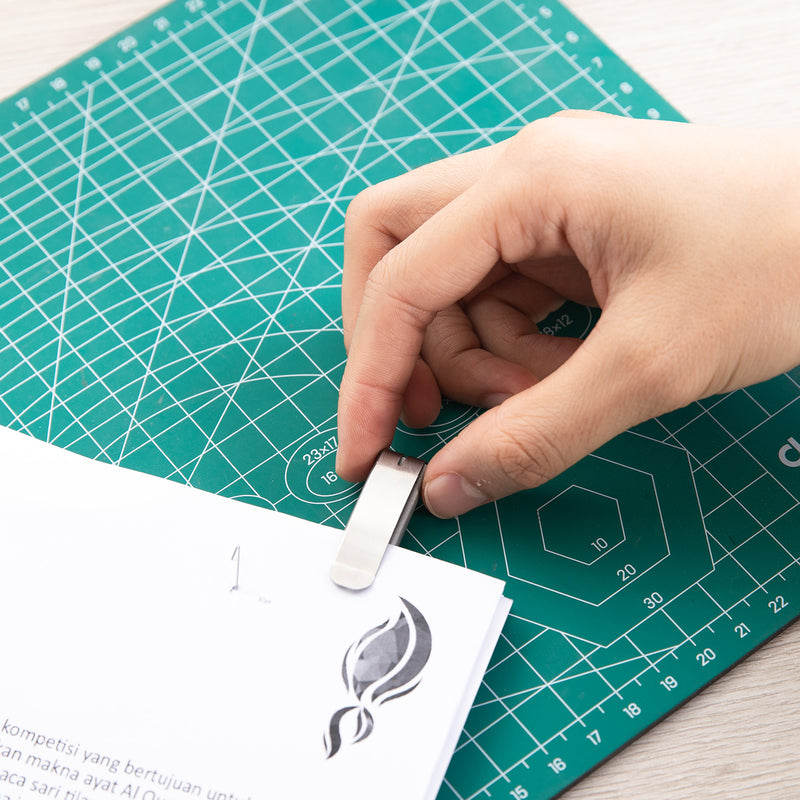 CUTTER SMALL METAL-2053-pack of  4 pcs